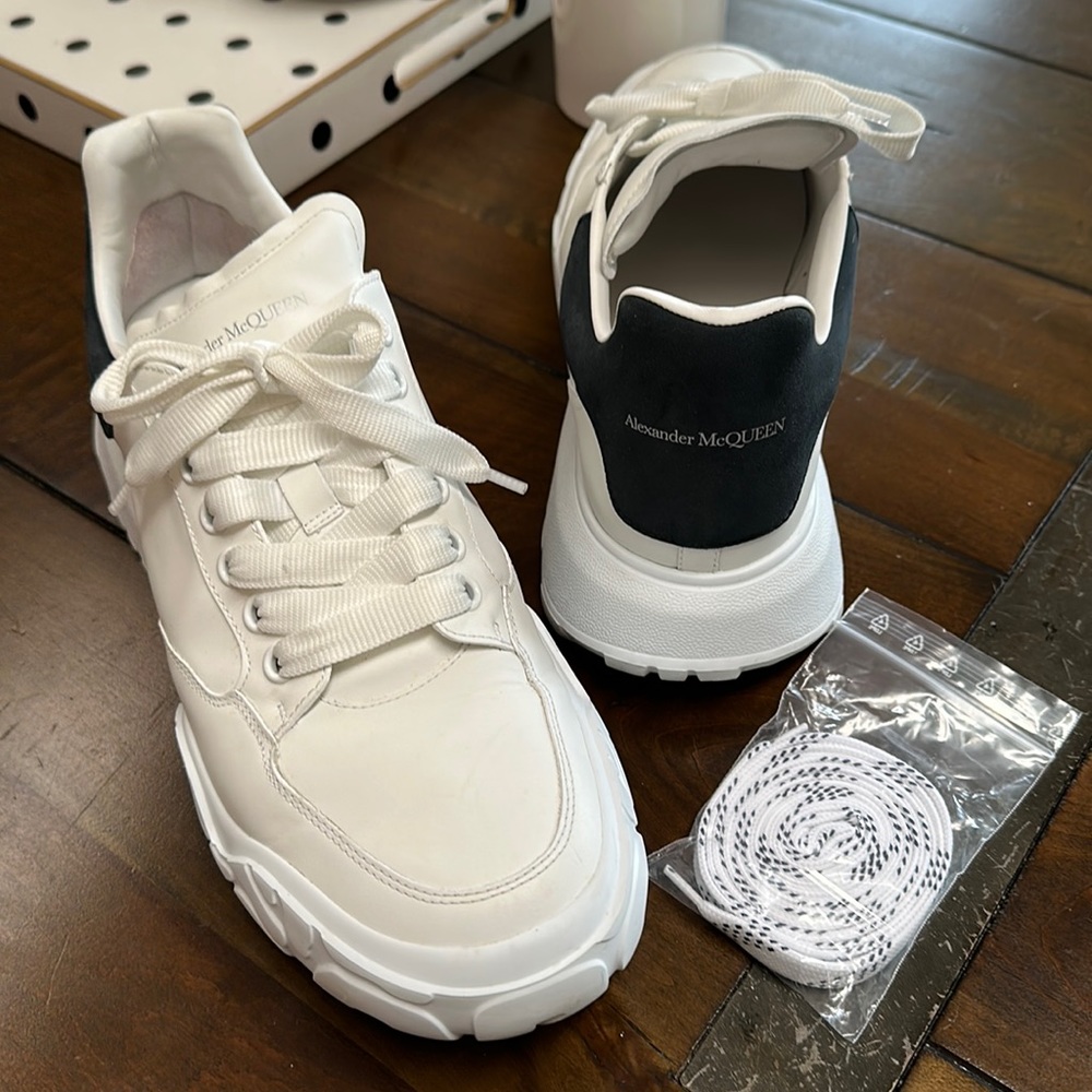 Alexander McQueen Leather Low Top Sneakers Sz (45) 12, White Midnight